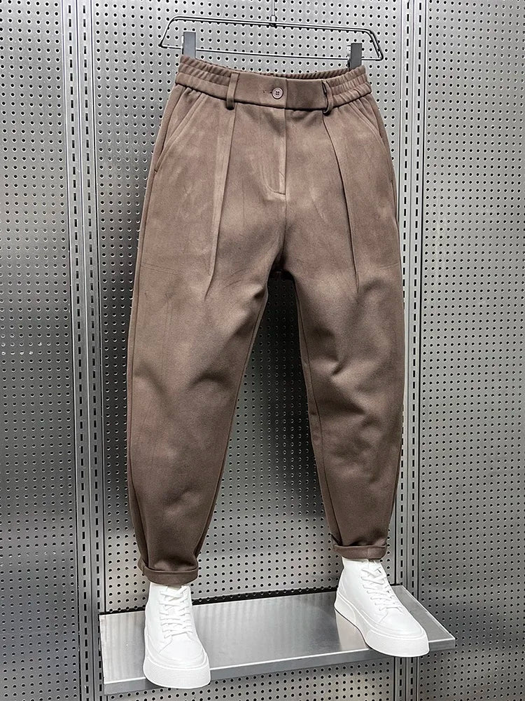 Lucas | Elegant Hose