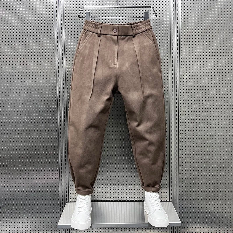 Lucas | Elegant Hose