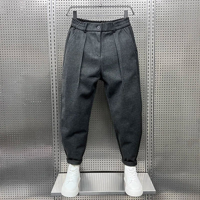 Lucas | Elegant Hose