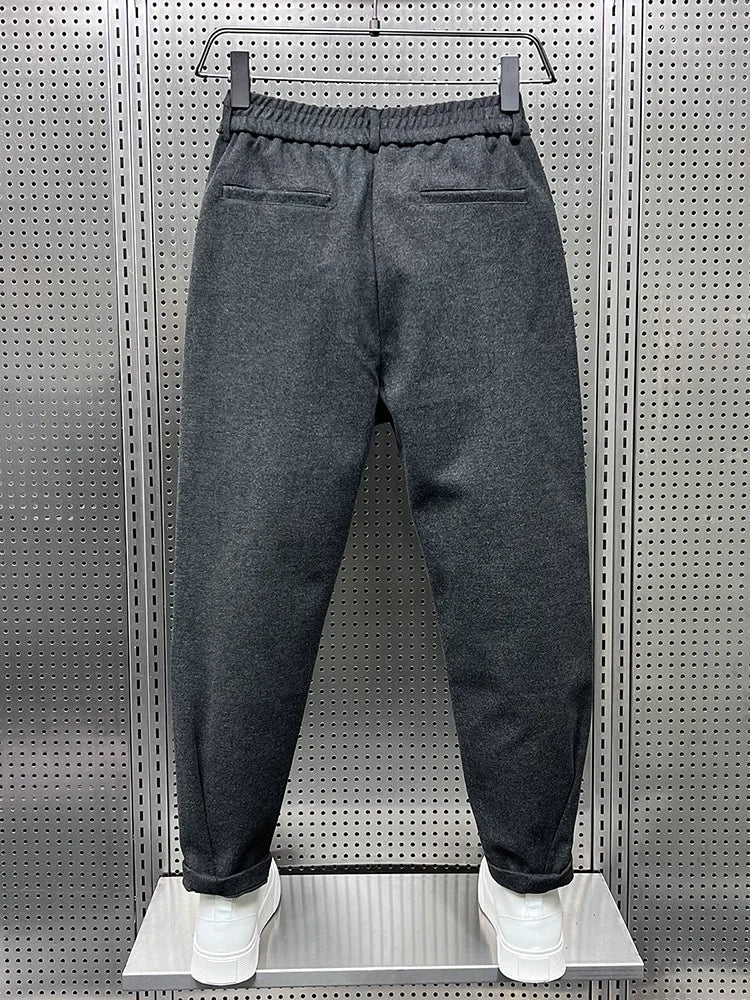 Lucas | Elegant Hose